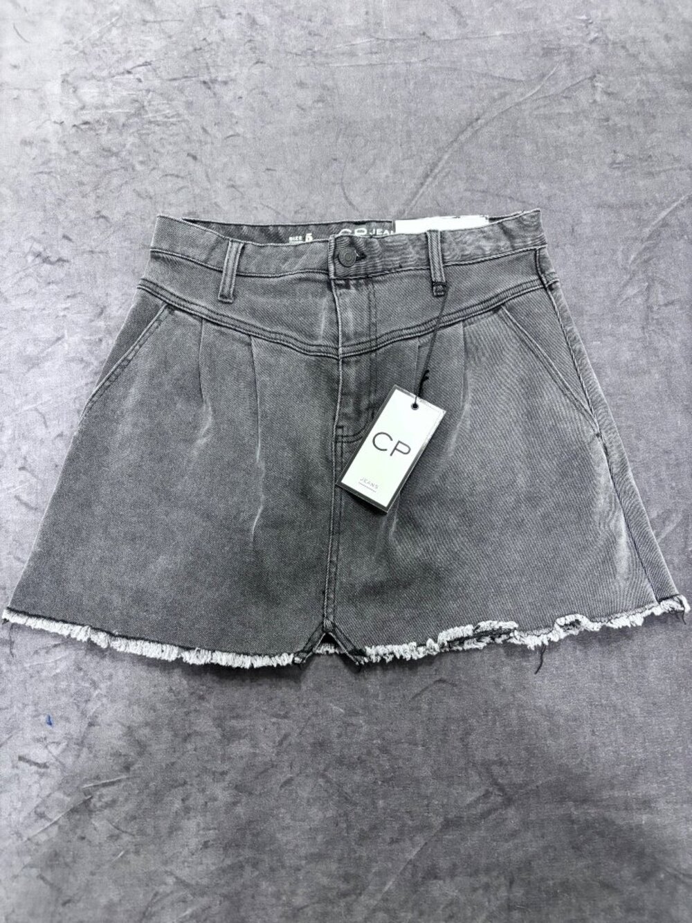 CP Jeans Gray Denim Skirt Size 5 NWT